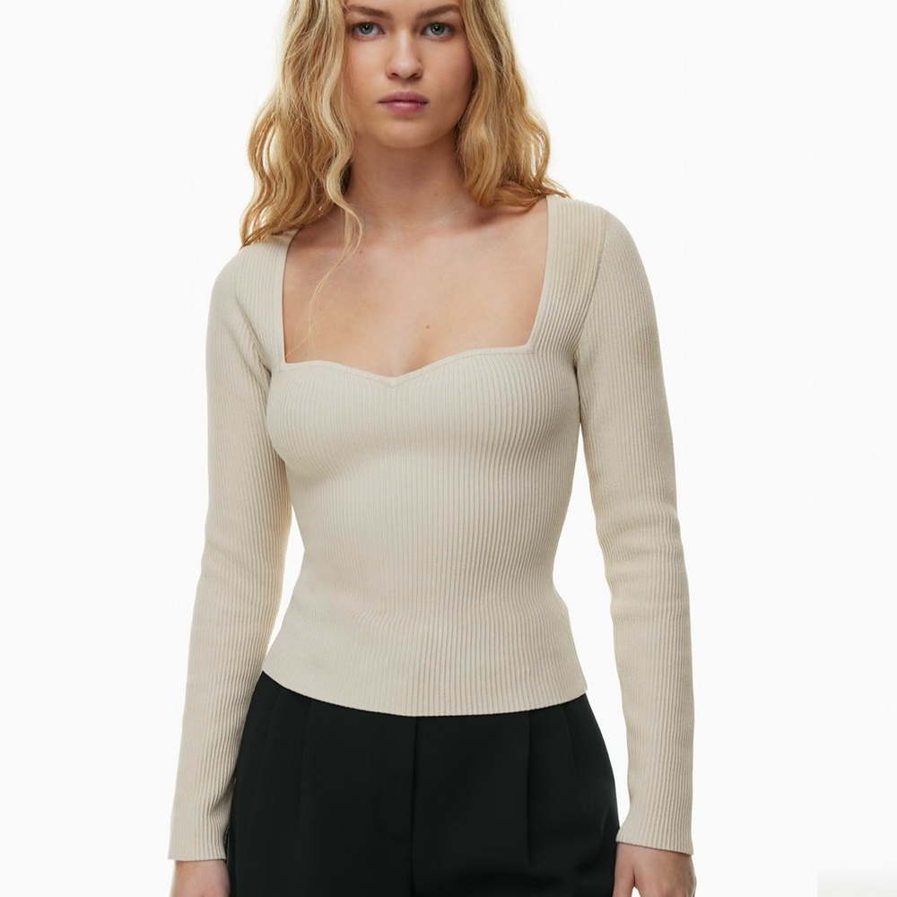 Aritzia Ribbed Square-Neck Long Sleeve Top in Cream